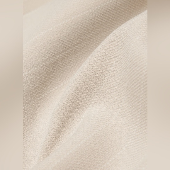 Aritzia Babaton Pleated Pant - Picture 2 of 10